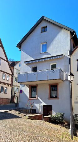 Haus kaufen in Freudenberg - Saniertes Einfamilienhaus - Gebäudefläche ca. 193 m²